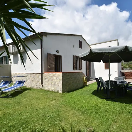 Apartmán Trilocale Giardino - Spazio Esterno Privato, Clima E Posto Auto *