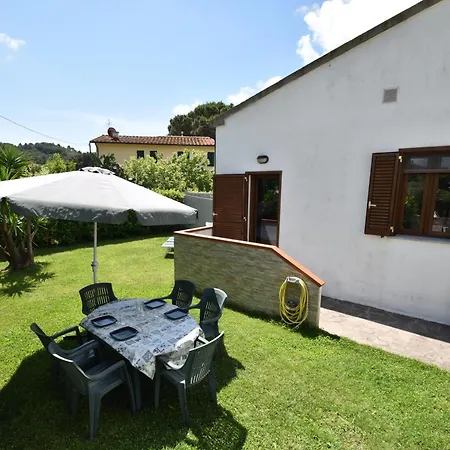 Trilocale Giardino - Spazio Esterno Privato, Clima E Posto Auto Апартаменты